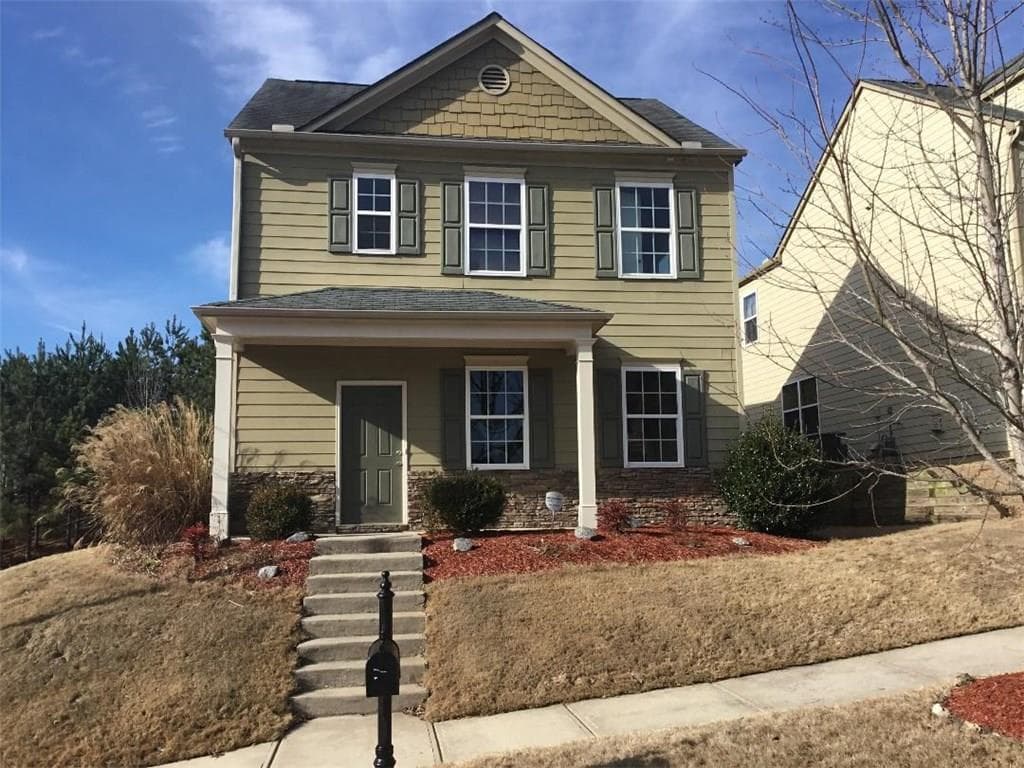 3 bedroom, 1,974 sq ft single family residence sold at 112 CAMDYN Circle, Woodstock, GA 30188