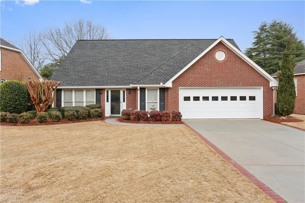 380 N Farm Drive, Alpharetta, GA 30004 — most recent listing photo