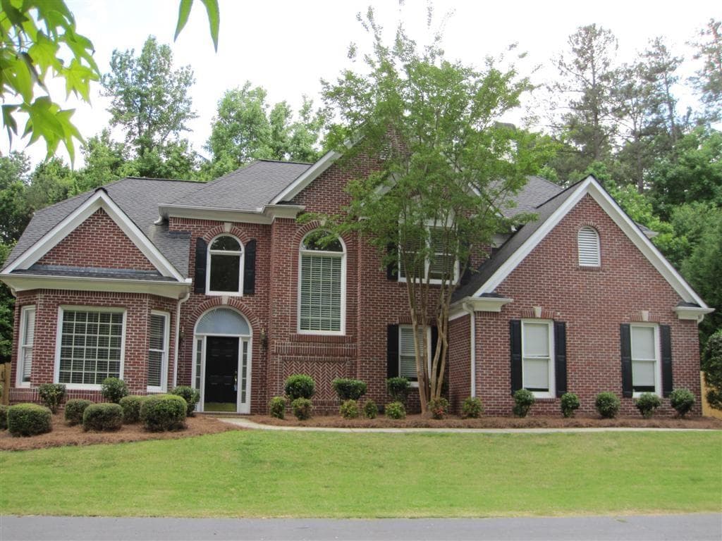 3040 Lakeside Court, Alpharetta, GA 30005 — most recent listing photo