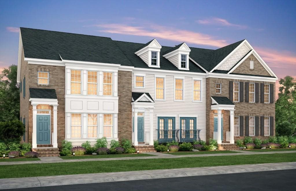 3 bedroom, 2,145 sq ft townhouse sold at 1996 Bryant Park Lane, Decatur, GA 30033