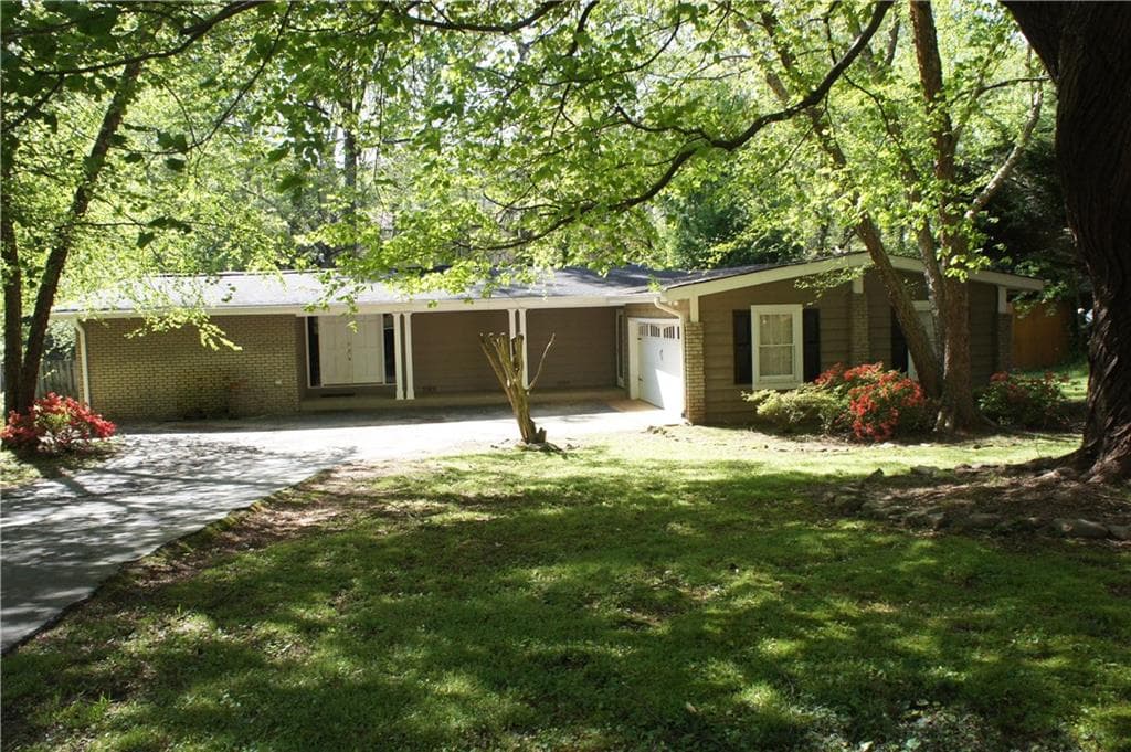 4560 Sudbury Road, Dunwoody, GA 30360 — most recent listing photo