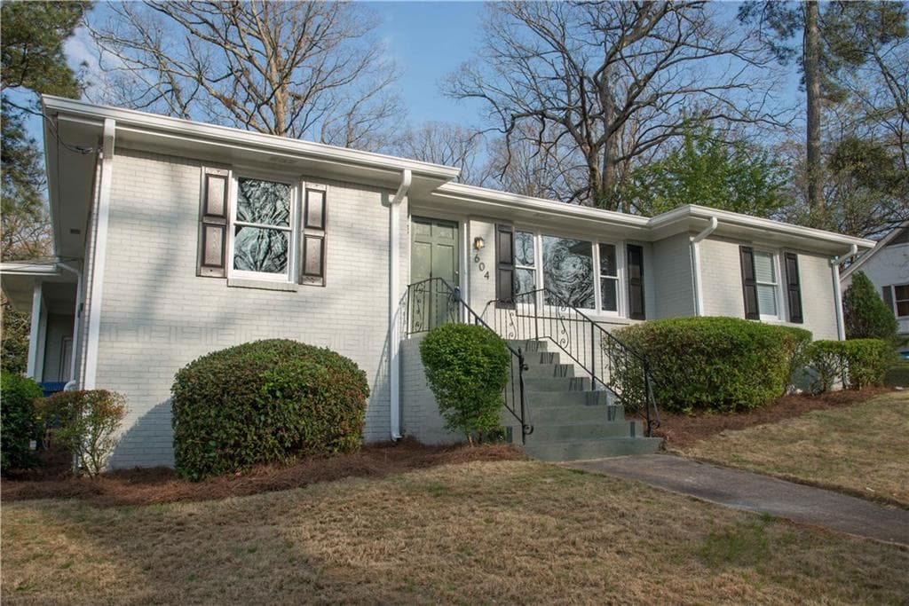 3 bedroom, 1,547 sq ft single family residence sold at 604 Blake Avenue, Atlanta, GA 30316