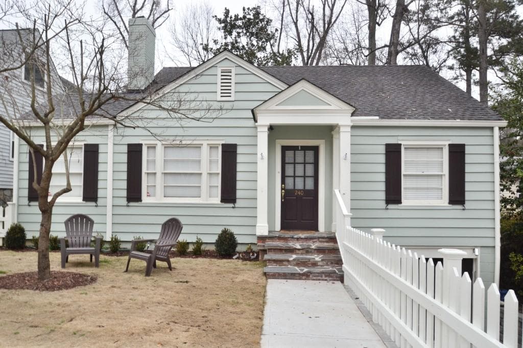 3 bedroom single family residence sold at 240 Eureka Drive, Atlanta, GA 30305