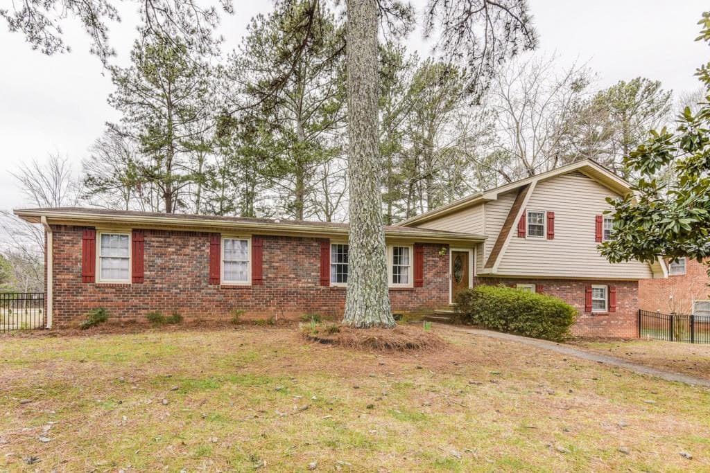 4033 Allenwood Way, Tucker, GA 30084 — most recent listing photo