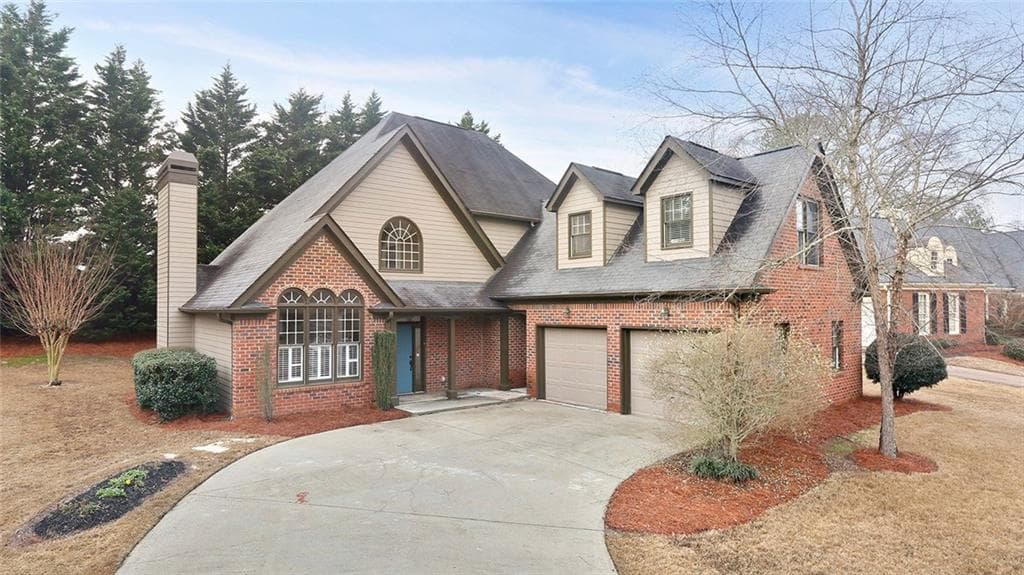 4 bedroom, 2,887 sq ft single family residence sold at 1310 Briers Creek Drive, Alpharetta, GA 30004