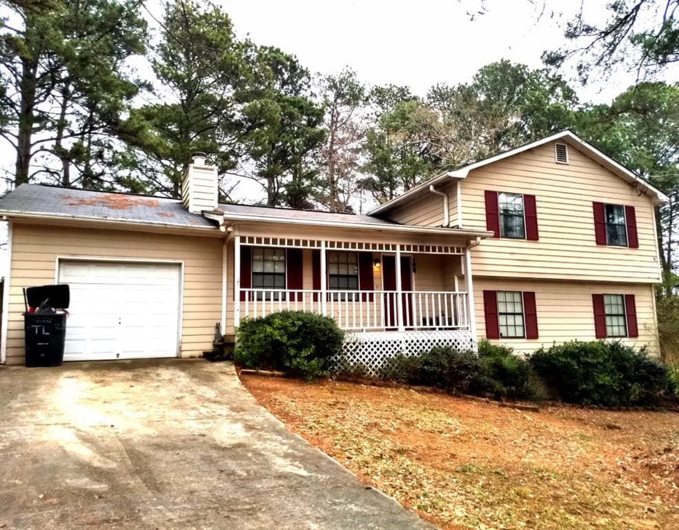 302 Kings Hill Court, Lawrenceville, GA 30045 — most recent listing photo