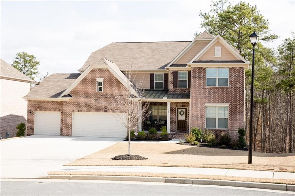 6 bedroom, 5,077 sq ft single family residence sold at 269 Vinca Circle, Suwanee, GA 30024
