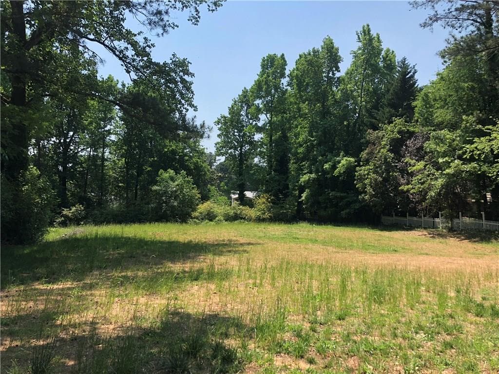 2841 Sumac Drive, Dunwoody, GA 30360 — most recent listing photo