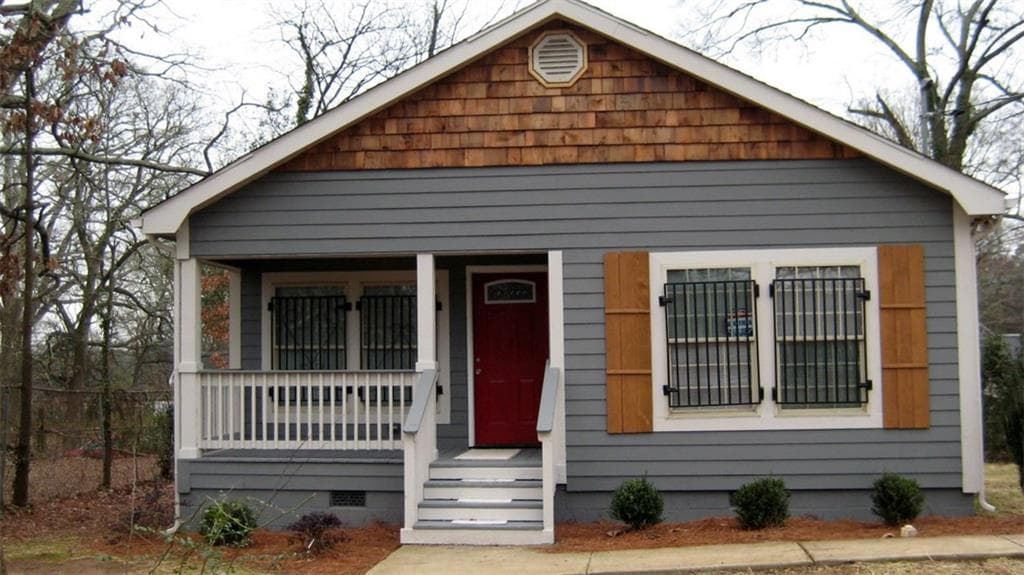 4 bedroom single family residence sold at 252 SW Polar Rock Road, Atlanta, GA 30315