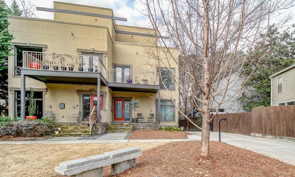 3 bedroom, 3,478 sq ft townhouse sold at 870 Monroe Drive, Atlanta, GA 30308