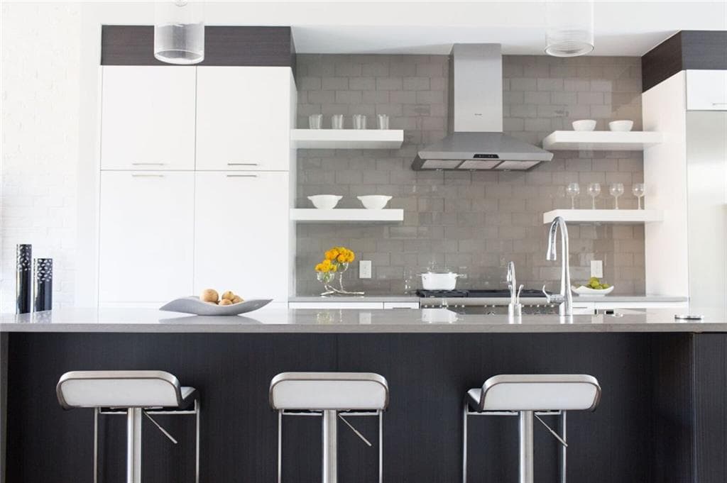 912 Lenox Boulevard 7, Atlanta, GA 30324 — most recent listing photo
