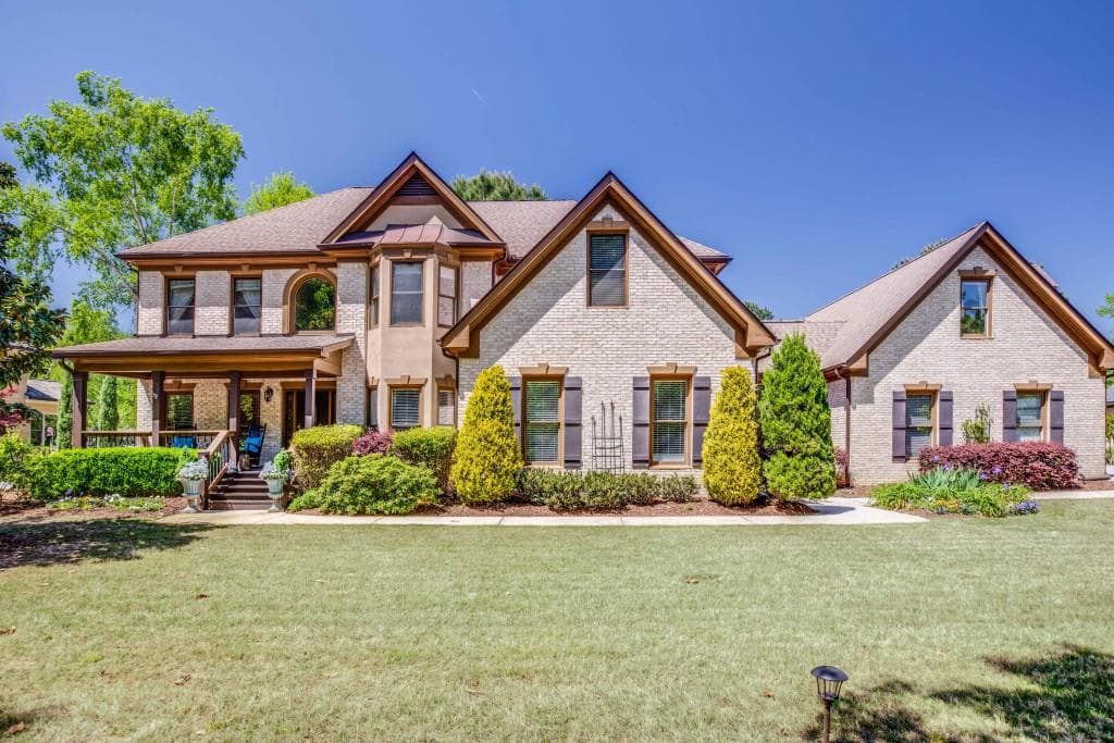 3940 Spalding Drive, Atlanta, GA 30350 — most recent listing photo