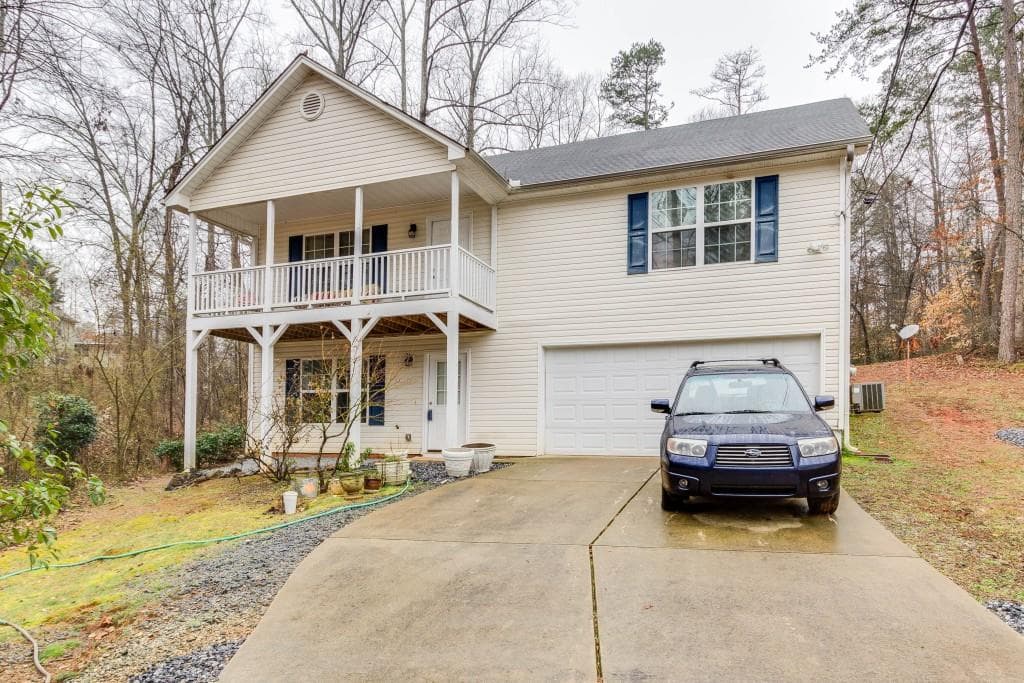 6970 Sawnee Terrace, Gainesville, GA 30506 — most recent listing photo