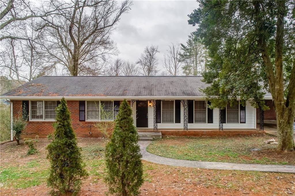 325 Alpine Drive, Roswell, GA 30075 — most recent listing photo