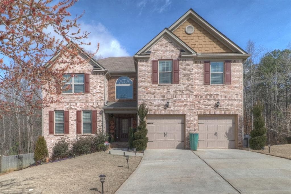 3196 Moon Stone Lane, Snellville, GA 30039 — most recent listing photo