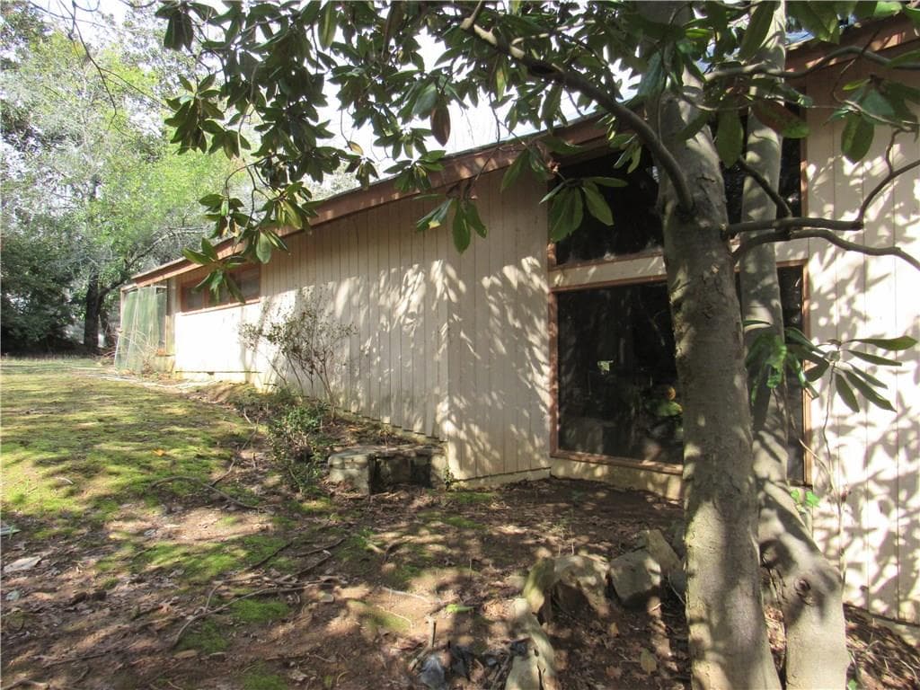 600 Colebrook Court, Sandy Springs, GA 30327 — most recent listing photo