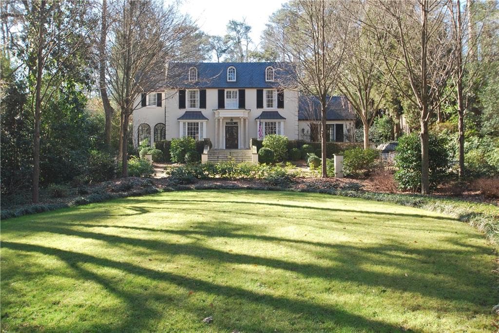 5 bedroom single family residence sold at 184 Peachtree Battle Avenue, Atlanta, GA 30305