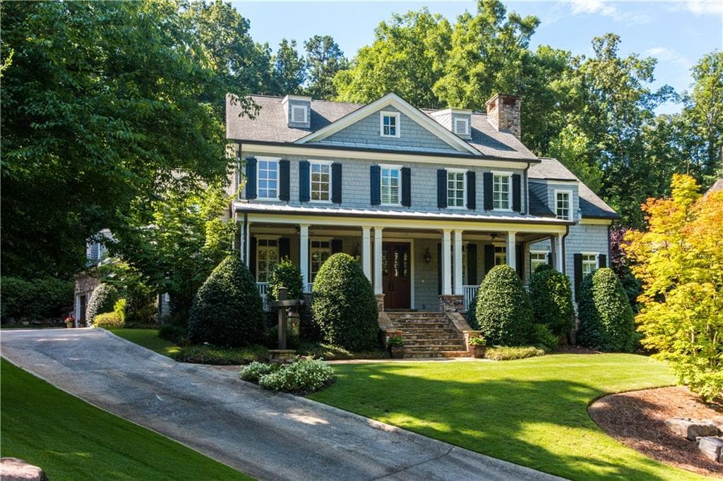6 bedroom, 11,392 sq ft single family residence sold at 110 Burdette Trail, Atlanta, GA 30327