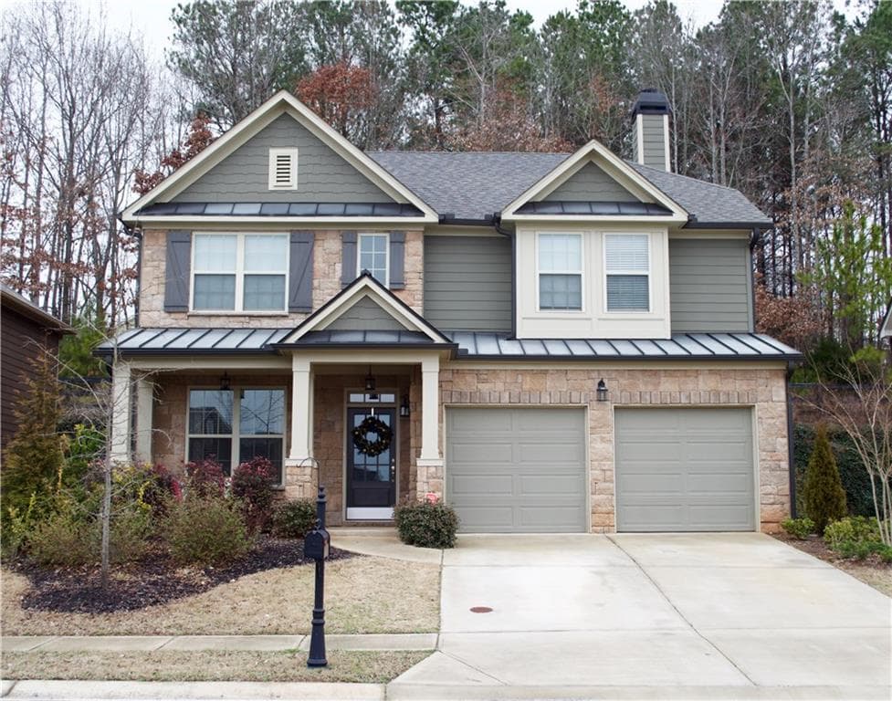 4 bedroom, 2,101 sq ft single family residence sold at 131 Stoney Creek Parkway, Woodstock, GA 30188