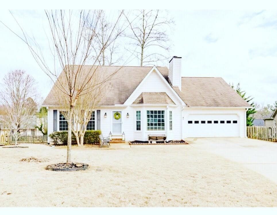 3 bedroom, 2,124 sq ft single family residence sold at 330 Kempton Court, Alpharetta, GA 30022