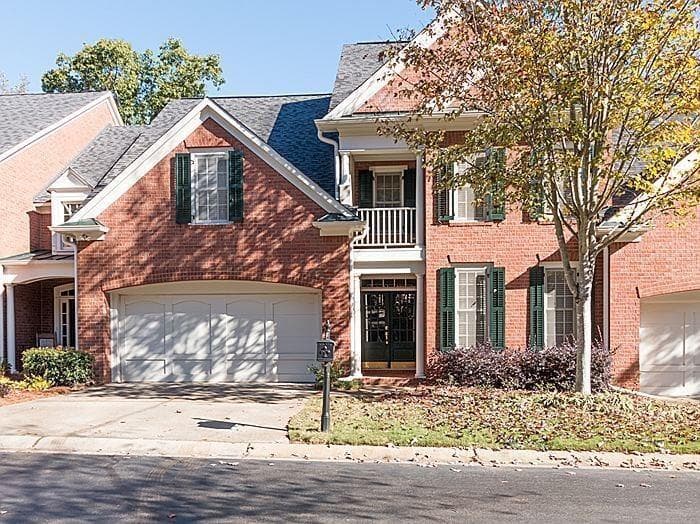 3 bedroom, 3,200 sq ft townhouse sold at 7758 Georgetown Chase, Roswell, GA 30075