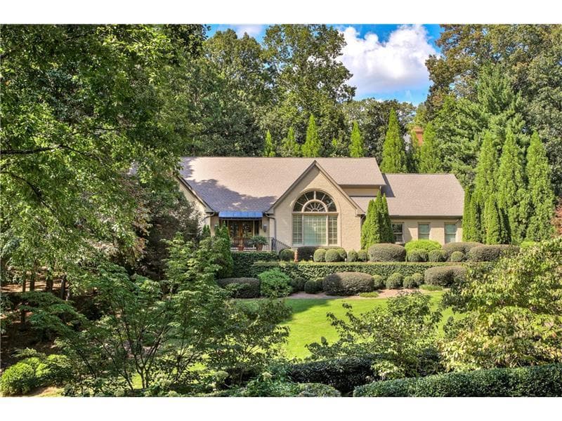 335 Green Glen Way, Sandy Springs, GA 30327 — most recent listing photo