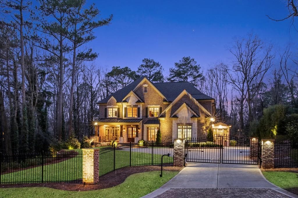 4764 Kitty Hawk Drive, Sandy Springs, GA 30342 — most recent listing photo