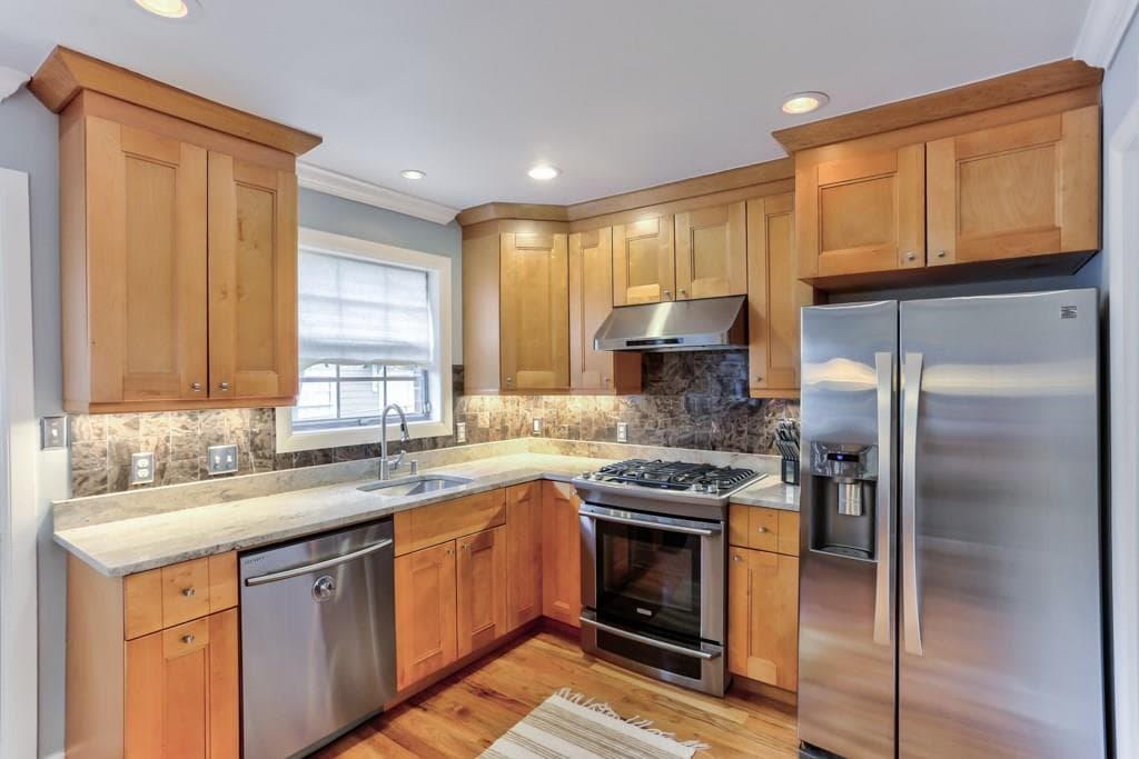 2 bedroom, 1,054 sq ft townhouse sold at 268 8th Street 5, Atlanta, GA 30309