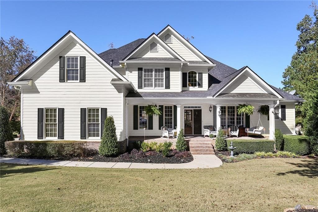 5 bedroom, 6,312 sq ft single family residence sold at 6685 Tulip Garden Way, Alpharetta, GA 30004