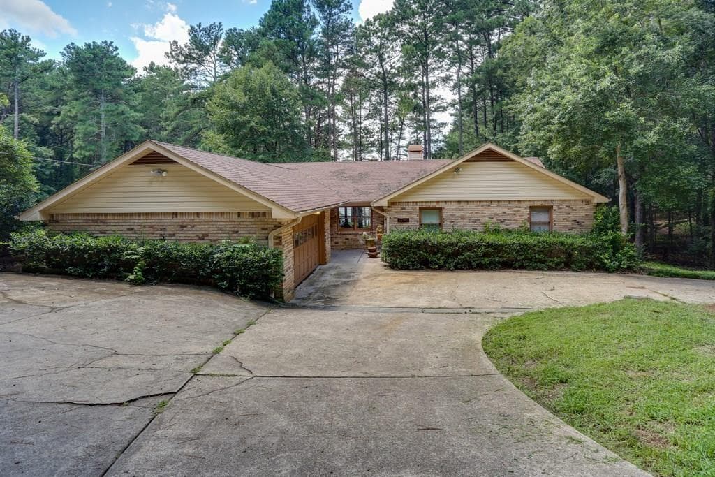 1700 Green Road, Buford, GA 30518 — most recent listing photo