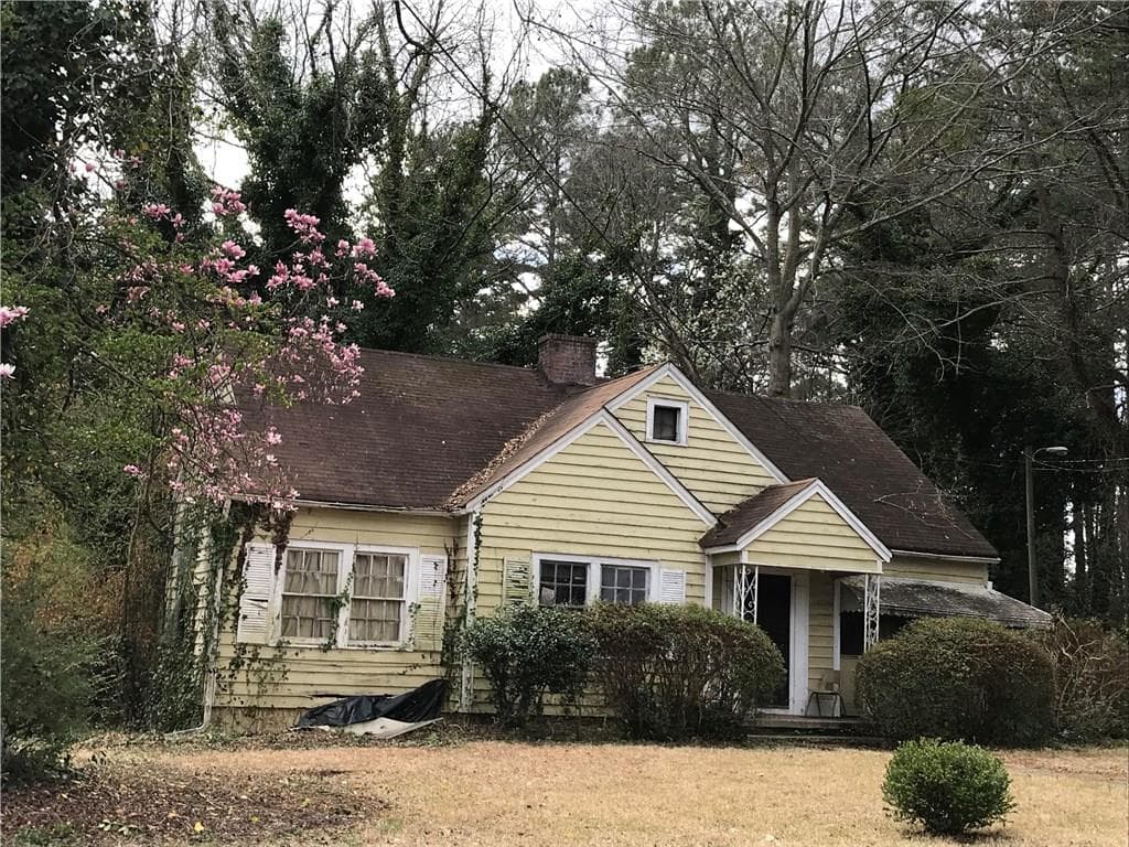 4 bedroom, 1,232 sq ft single family residence sold at 1836 SW Sandtown Road, Atlanta, GA 30311