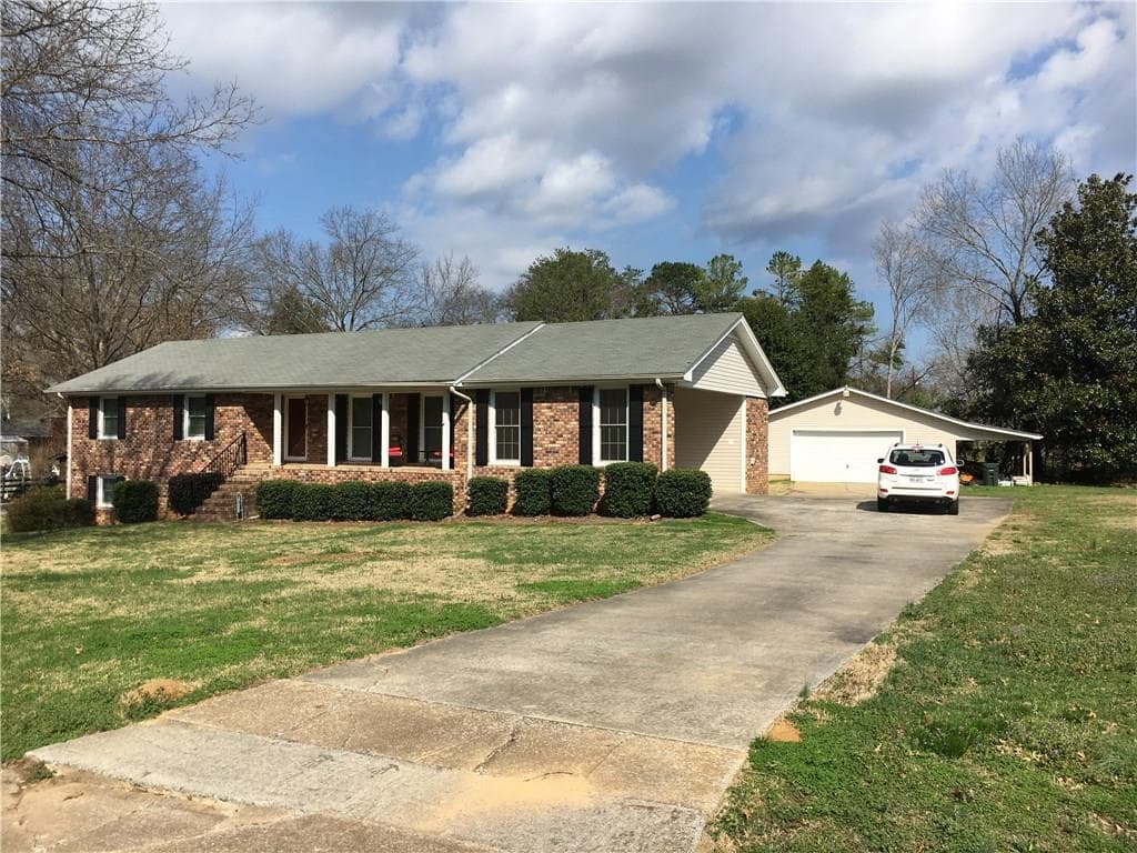 204 Lewis Lane, Rockmart, GA 30153 — most recent listing photo