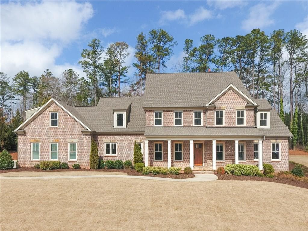 6 bedroom, 7,963 sq ft single family residence sold at 13932 Tree Loft Road, Milton, GA 30004