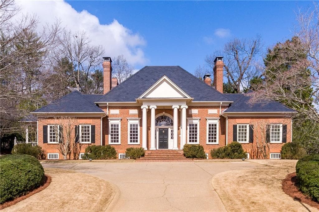 860 Powers Lake Drive, Sandy Springs, GA 30327 — most recent listing photo