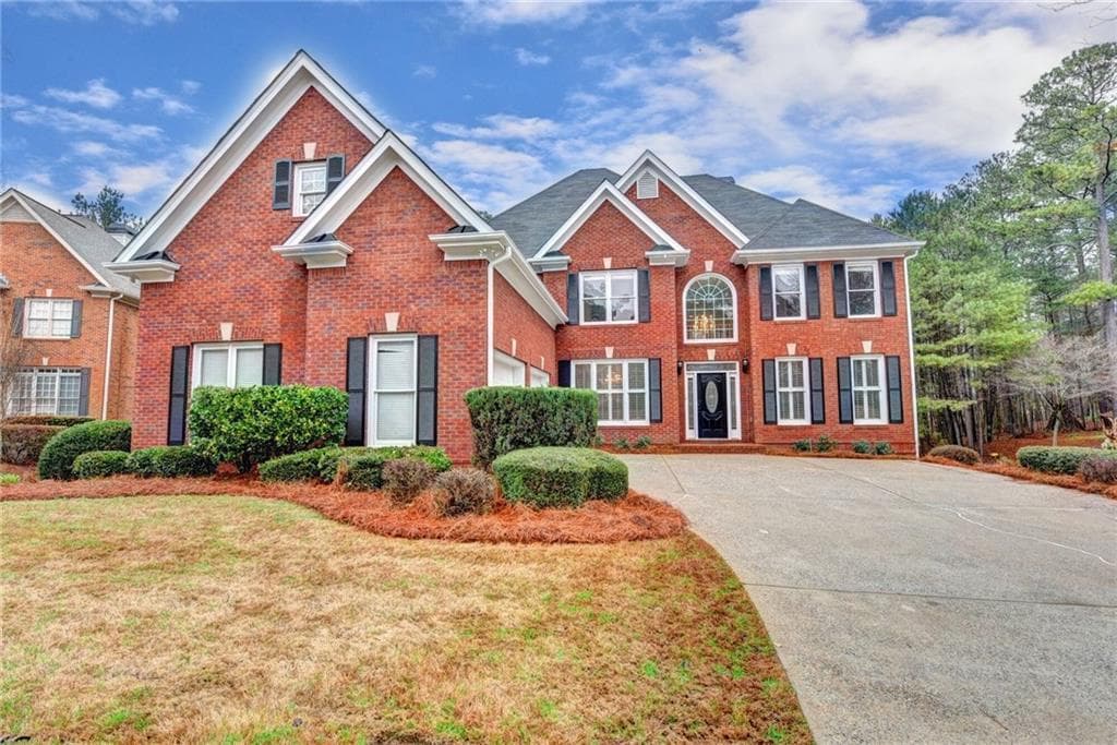 6 bedroom, 5,036 sq ft single family residence sold at 1185 Chasewood Trail, Alpharetta, GA 30005