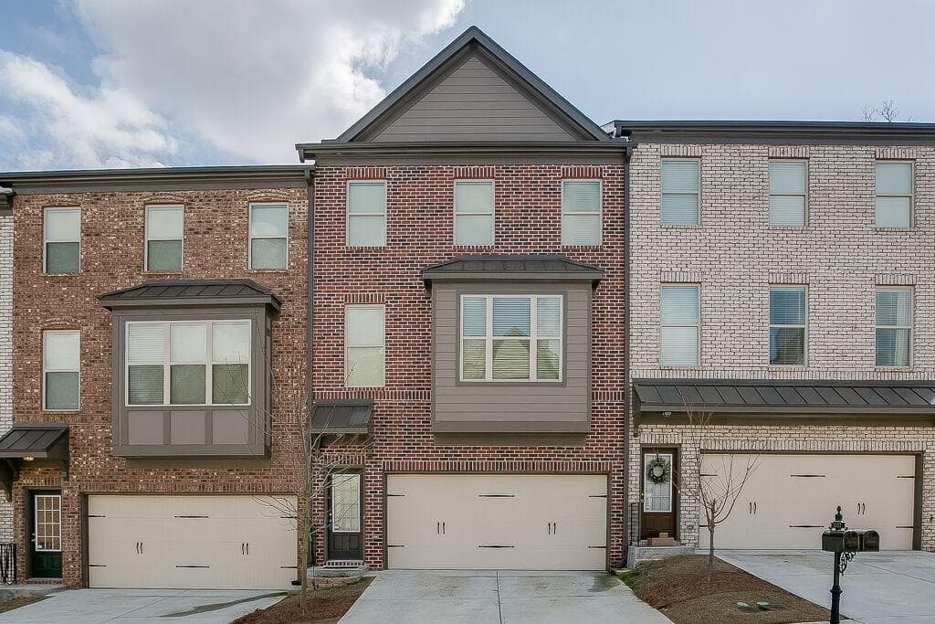 1157 Laurel Valley Court 57, Buford, GA 30519 — most recent listing photo