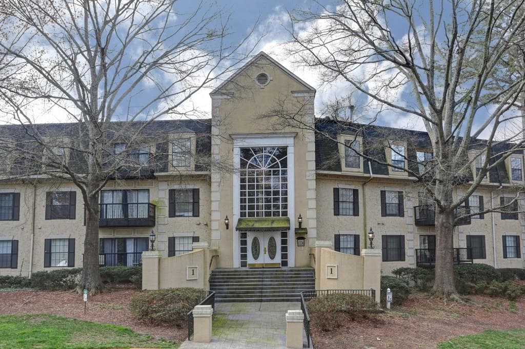 1202 Pine Heights Drive 1202, Atlanta, GA 30324 — most recent listing photo