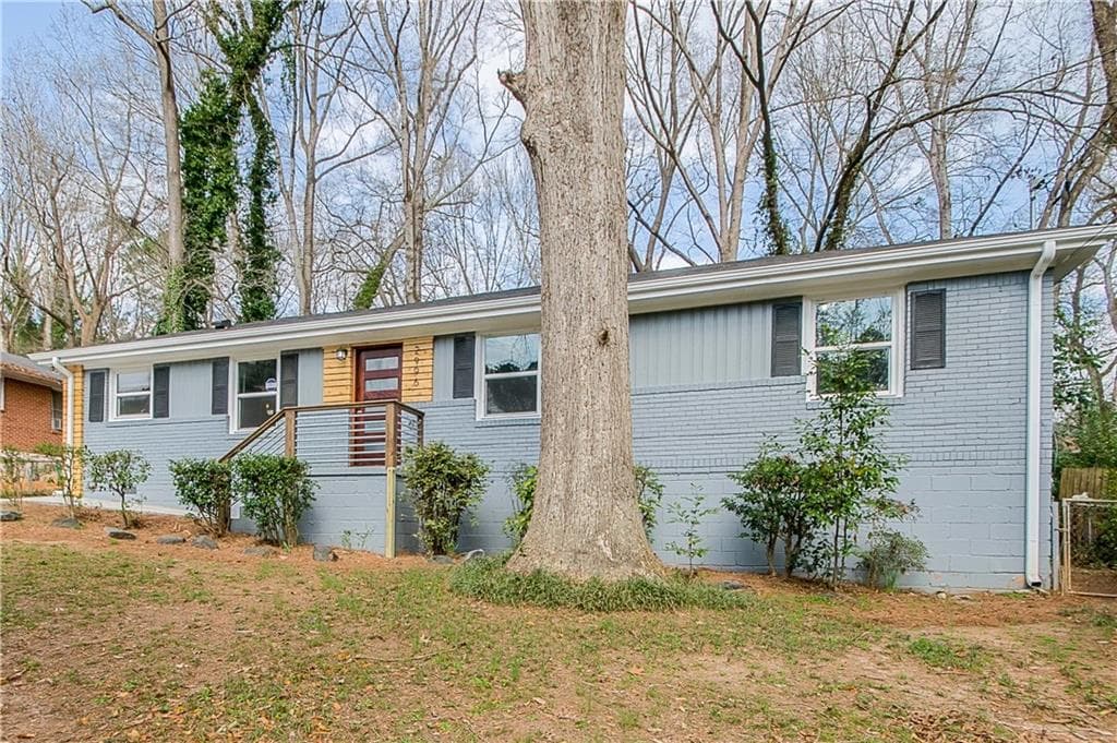 3 bedroom, 1,232 sq ft single family residence sold at 2996 Meadowview Drive, Atlanta, GA 30316