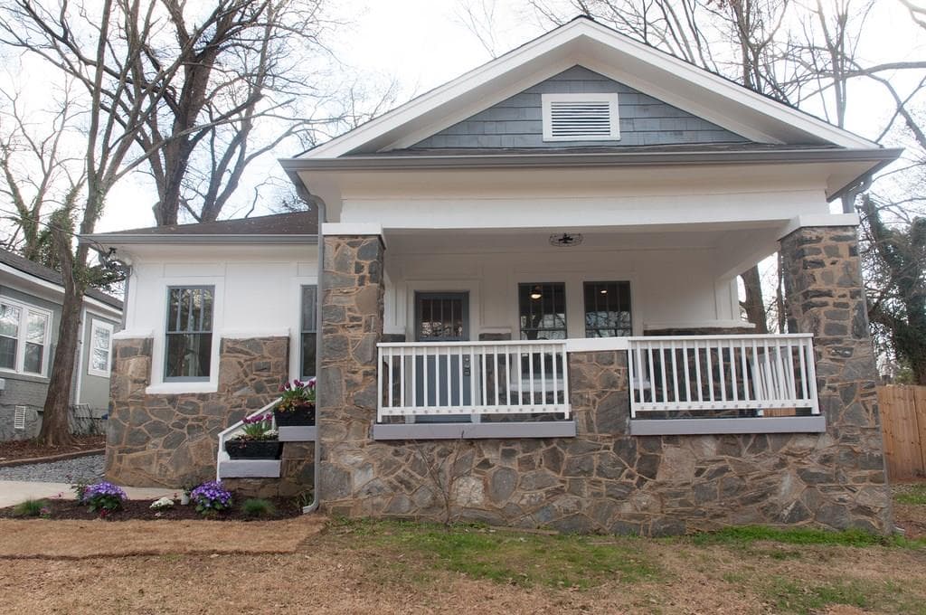 3 bedroom, 1,495 sq ft single family residence sold at 1498 WESTWOOD Avenue, Atlanta, GA 30310