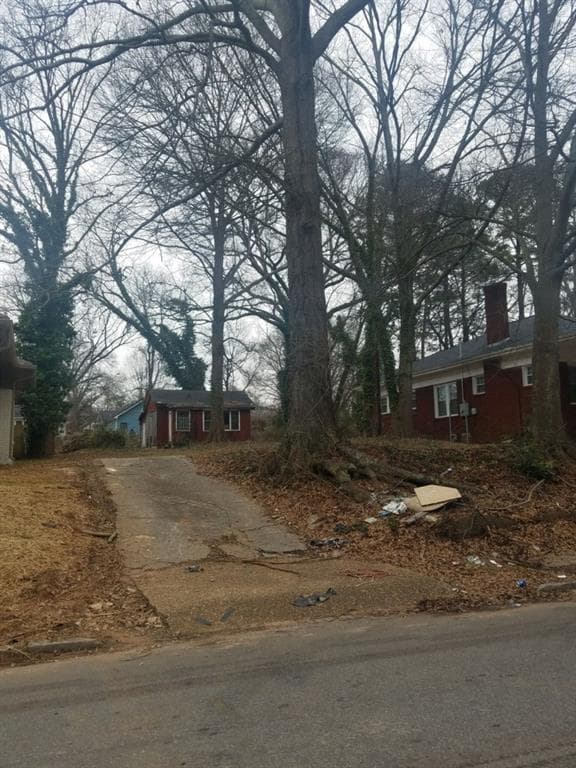 2 bedroom, 770 sq ft single family residence sold at 1549 Pineview Terrace, Atlanta, GA 30311