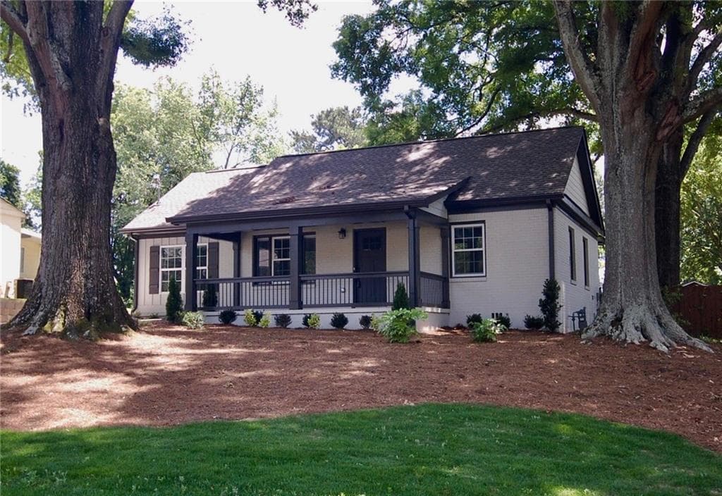 3 bedroom single family residence sold at 2201 Plantation Lane, Chamblee, GA 30341