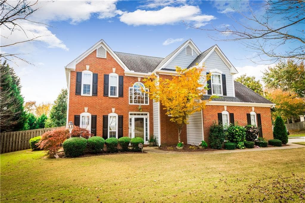 3 bedroom, 2,103 sq ft single family residence sold at 1535 Overland Crossing, Alpharetta, GA 30004