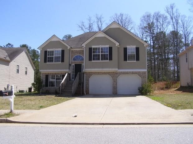 5449 Sweetsprings Drive, Powder Springs, GA 30127 — most recent listing photo