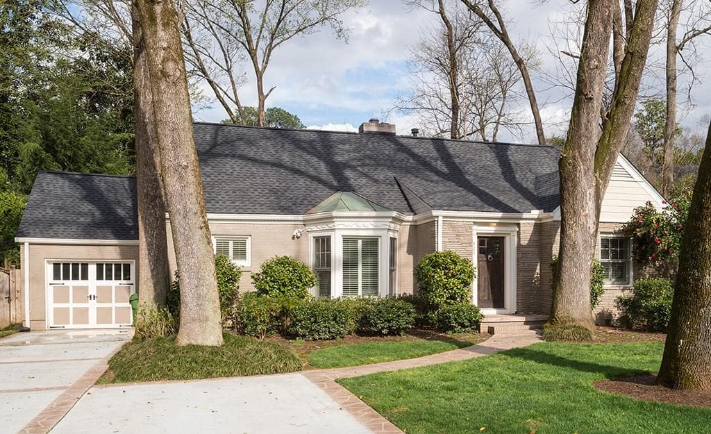 4 bedroom, 2,795 sq ft single family residence sold at 423 Woodward Way, Atlanta, GA 30305