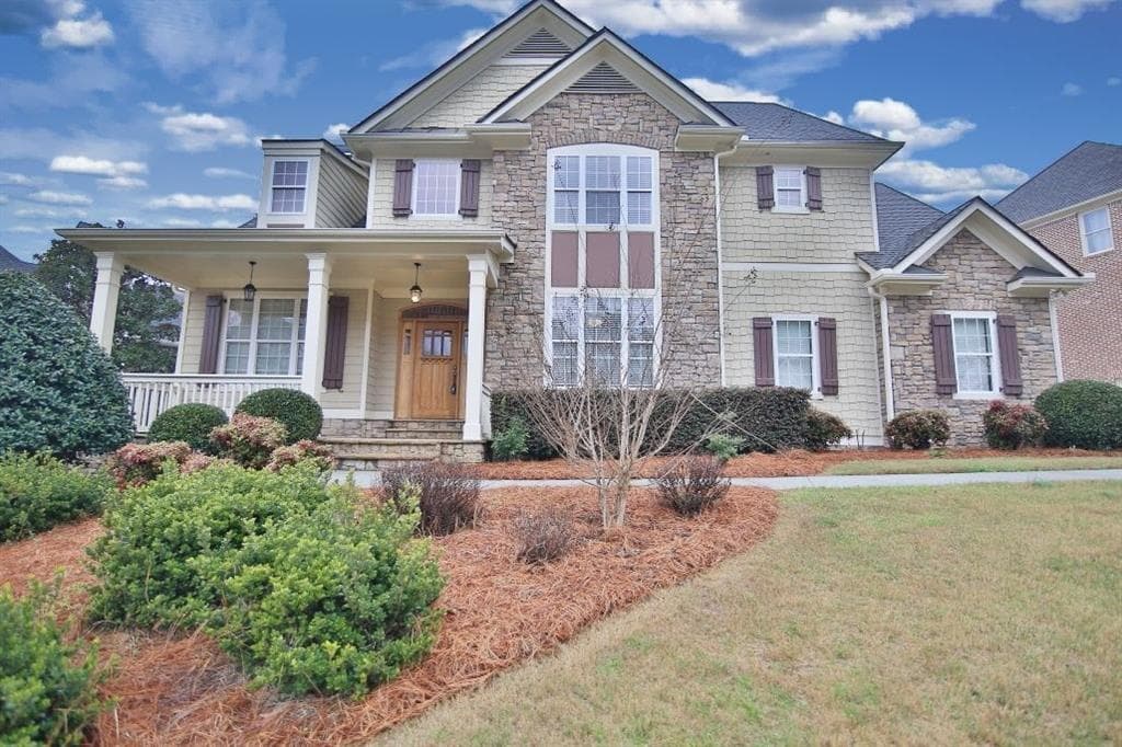 4 bedroom, 3,005 sq ft single family residence sold at 1080 Windsor Creek Drive, Grayson, GA 30017
