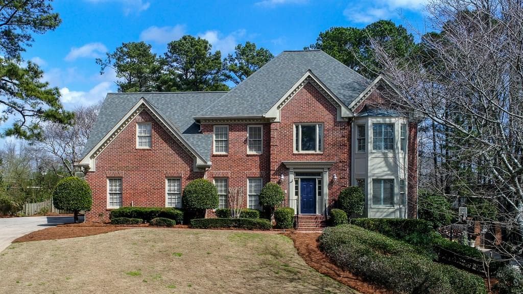 7695 Blandford Place, Sandy Springs, GA 30350 — most recent listing photo