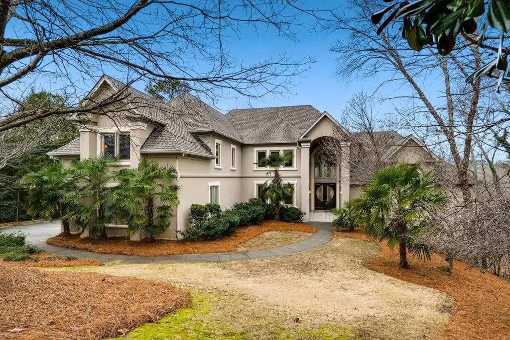 5 bedroom, 5,937 sq ft single family residence sold at 125 Kilrain Court, Roswell, GA 30076