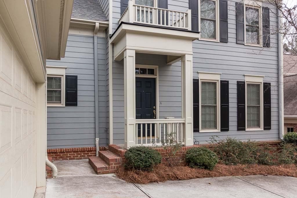 3 bedroom, 2,673 sq ft single family residence sold at 9745 Terrace Lake Pointe, Roswell, GA 30076
