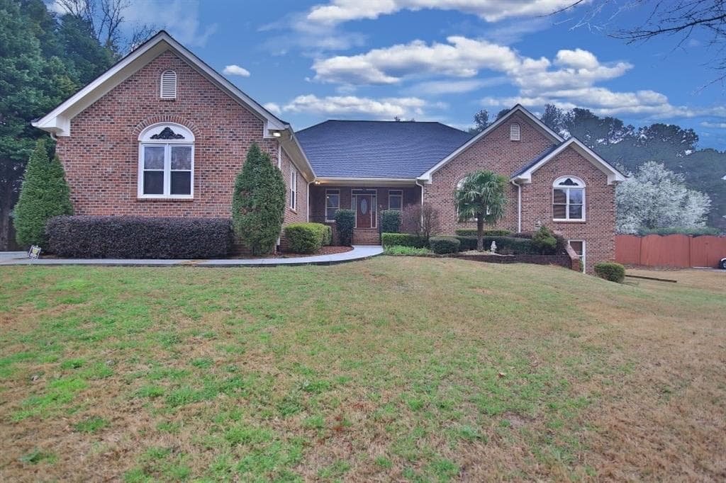 200 Brady Walk, Lawrenceville, GA 30046 — most recent listing photo