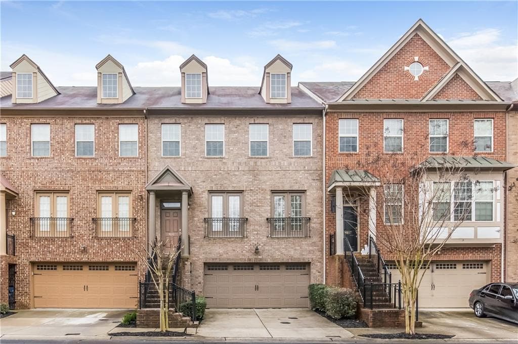 9055 Woodland Trail 28, Alpharetta, GA 30009 — most recent listing photo